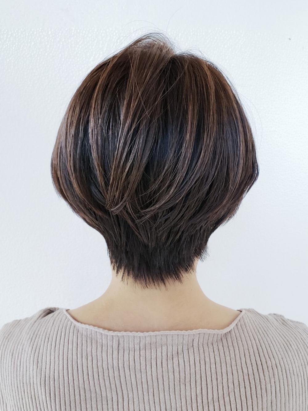 ひし形ショート ヘアスタイル 公式 岡山の美容室 美容院ならmichiグループ 岡山 倉敷で8店舗展開中