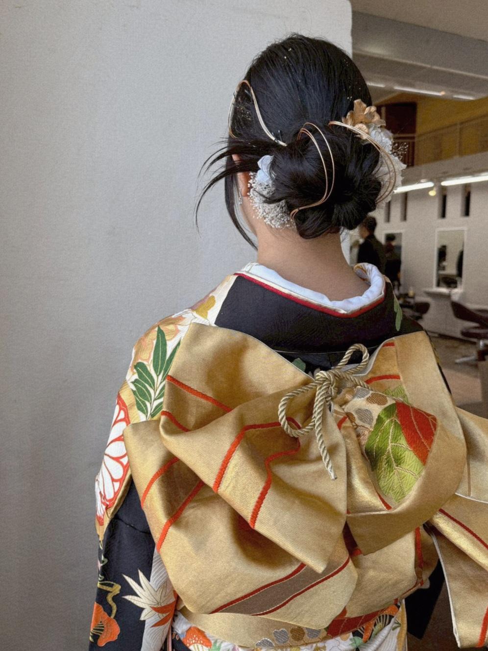 【成人式ヘアセット・お着付けご紹介】